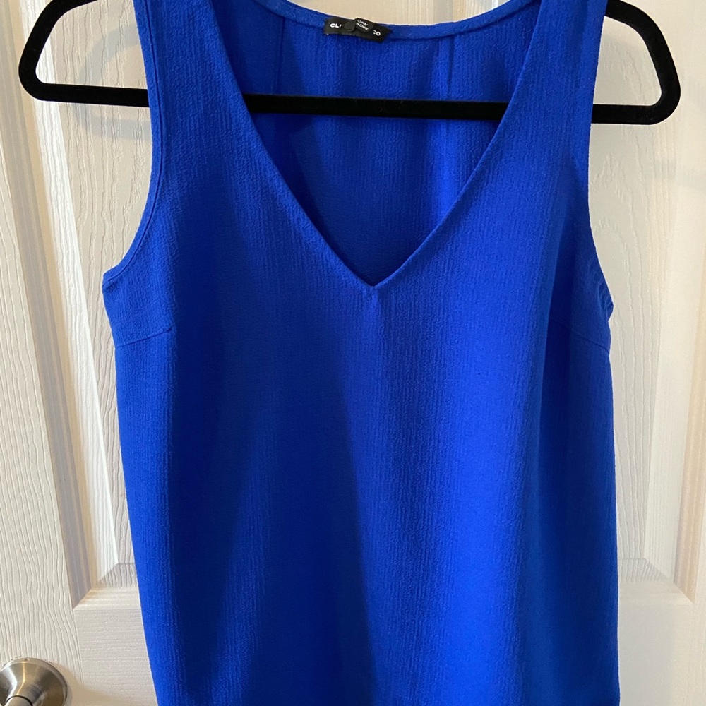 Club Monaco Crepe VNeck Tank